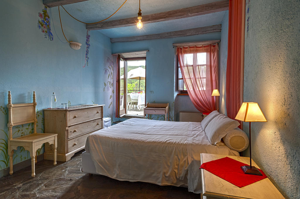 Gasthaus Borgo Casale Albareto  Zimmer foto