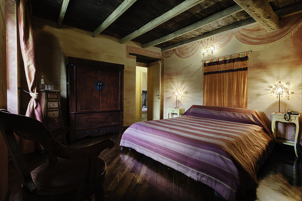 Gasthaus Borgo Casale Albareto  Zimmer foto
